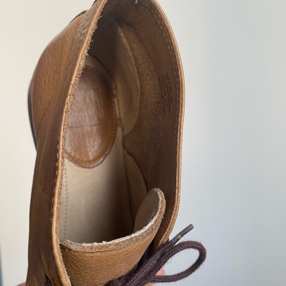 Women’s Frye Shoe - Picture 11 of 14